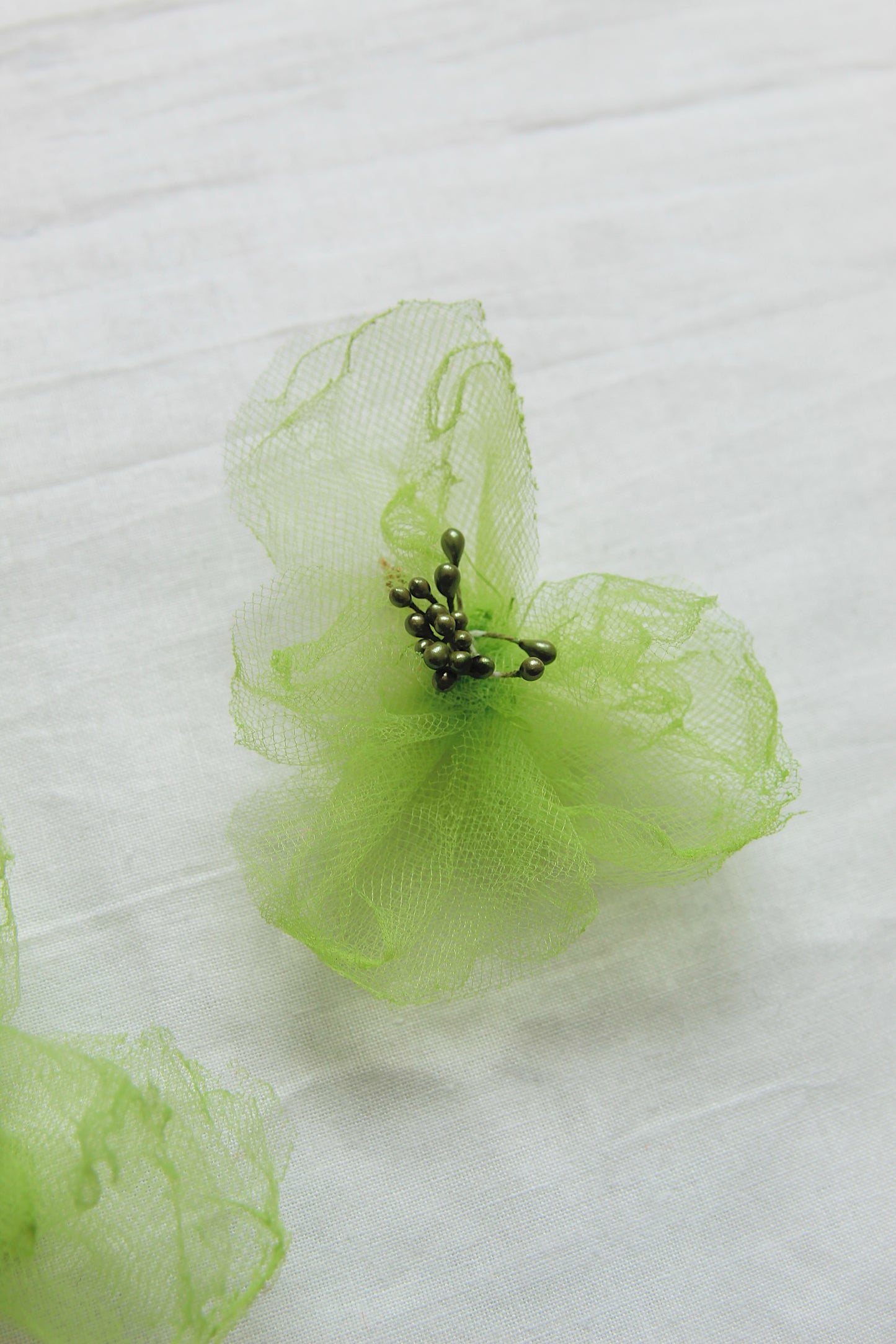 Les Fleur Earrings