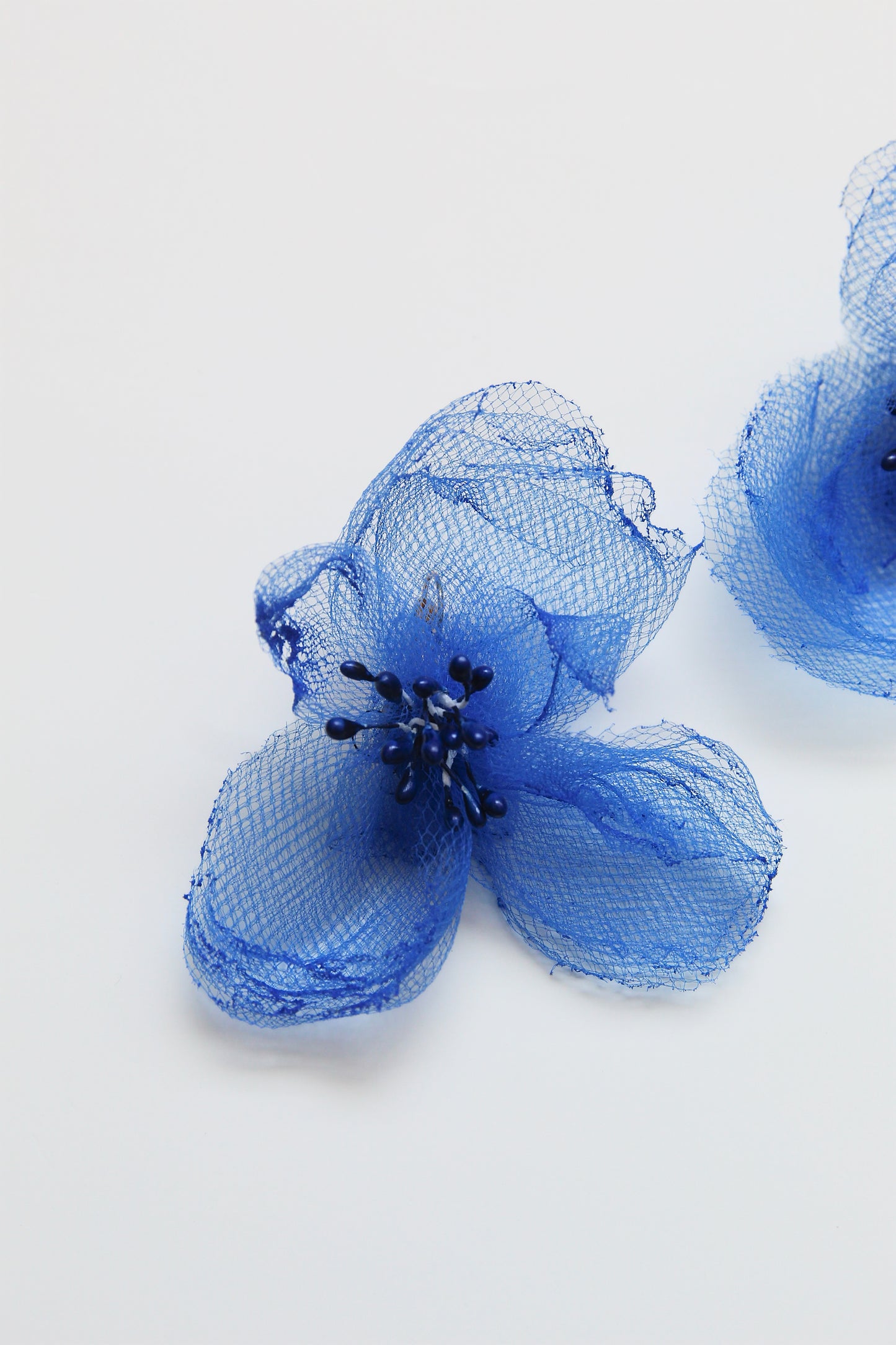 Les Fleur Earrings